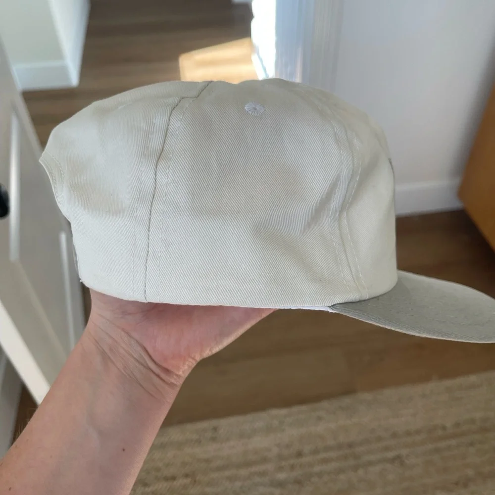 Unisex willbo Trucker Hat - Picture 4 of 10